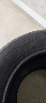 Jako nové 215/60/17 Continental EcoContact 6 Q, DOT 4224. - 4