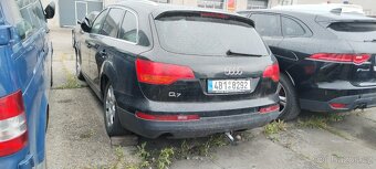 Audi Q7 na náhradní díly but v celku nebo po dílech - 4