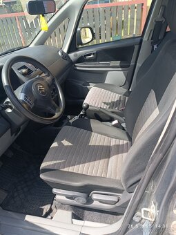 Suzuki SX4 - 4