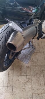 Suzuki Bandit gsf 650 - 4