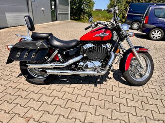 Honda Shadow VT 1100 C2 - 4