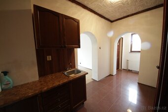 Pronájem bytu 1+kk 30 m² Hůrská, Prague 14 - 4