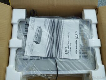 JVC R-2X Reciver - 4