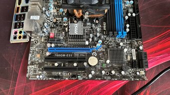 MSI 760GM-E51 + Phenom II X4 955 Black Ed. (4C/4T) - 4