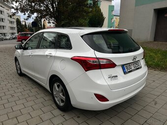 Hyundai I30 1.6CRDI 16v - 4