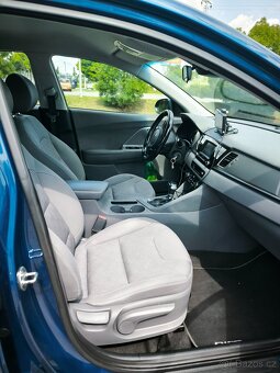 Kia Niro Hybrid Automat - 4