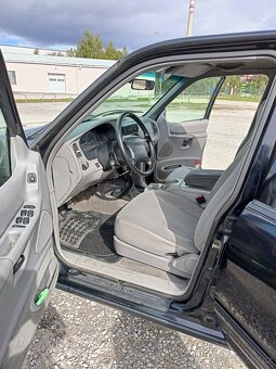 Prodám Ford Explorer,Manuální převodovka - 4