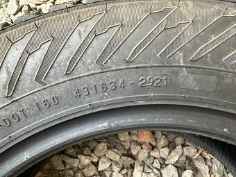 Zimní pneumatiky Nokian 185/65 R15 - Hroty - 4