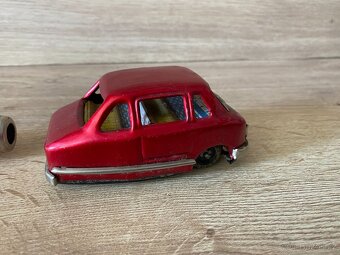 staré hračky plechové hračky retro beruška raketa setrvačník - 4