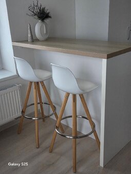 Prodám barové židle - 4