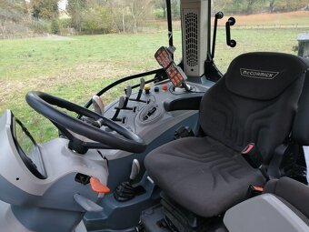 Prodáme kolový traktor McCormick X5.120 Efficient - 4