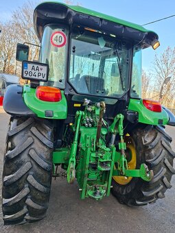 PREDAM TRAKTOR JOHN DEERE 5720+CELNY NAKLADAC ROK 2008 - 4