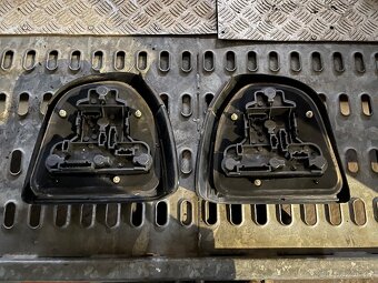 Prodám zadní světla Golf 3 - 4