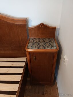 Prodám starožitný nábytek - ložnice. - 4