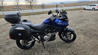 Suzuki V-Strom 1000 , plná výbava ,TOP STAV ,SERVISNÍ KNÍŽKA - 4