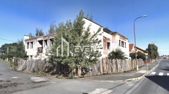 Prodej stavebního pozemku 1328 m2 - 4