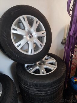 ALU kola VW R18 + letní pneu - 4