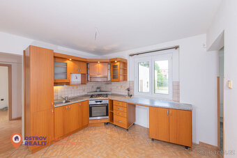 Prodej rodinného domu 5+1, 1004 m², Mělník - 4