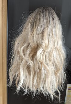 Krásná Nová -PARUKA BLOND OMBRE - 4