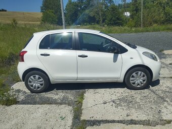 Toyota Yaris 1.0 - moc hezká, bez investic - 4