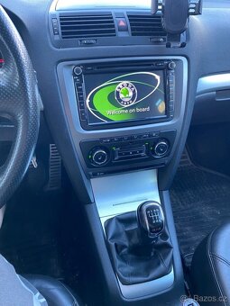 Autorádio Isudar Octavia/VW/Seat REZERVACE - 4