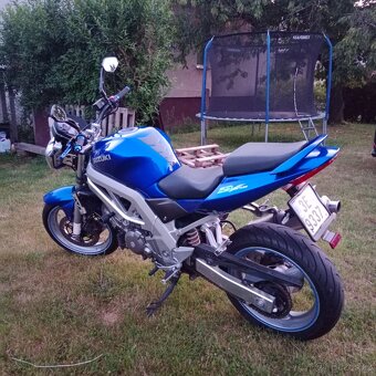 Suzuki SV 650 - 4