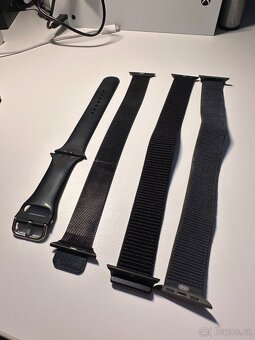 Apple Watch 9 45mm - 4
