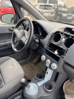 Mitsubishi Colt 2007 1.3i - 4