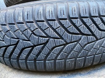 Plechové disky 15” 5x112 a zimní pneu 195/65/R15 - 4