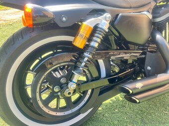 Harley Davidson XL883N IRON - 4