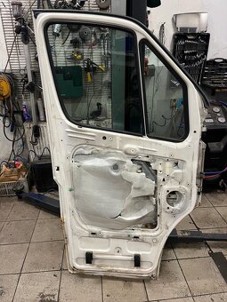 Dveře mercedes sprinter - 4