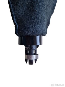 Perforovaná kožená řadicí páka ŠKODA Octavia II, Yeti - 4