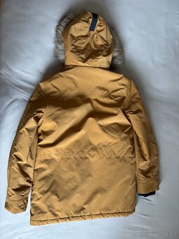 Prodám chlapeckou zimní bundu s kapucou plus dám vestu M&S - 4