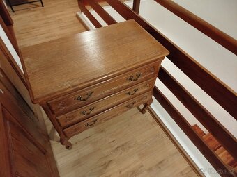 Historická komoda - 4