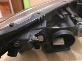 Renault Laguna 3 světlomet xenon - 4