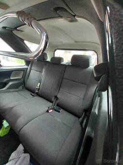 Land Rover Freelander 2.0 - 4