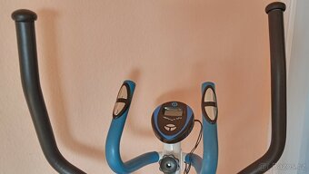 Magnetický eliptický trenažér Master R10. - 4