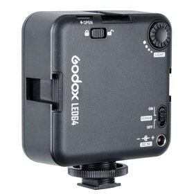 
LED video světlo Godox LED64 , 4,5W , 5600K
 - 4