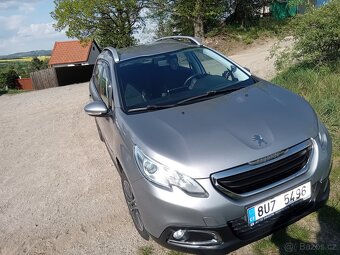 Prodám Peugeot 2008 1.2 benzín - 4