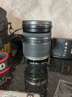 Canon EOS 80D - 4