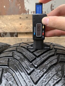 2ks 225/45/17 Michelin/2018/94V/zimní 5.7m - 4