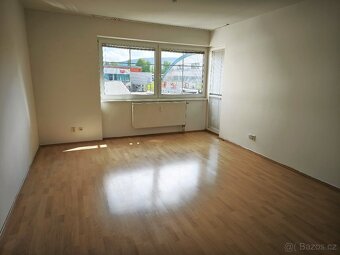 Pronájem bytu 2+kk s balkonem, ca 65 m2, OV, v Liberci - 4