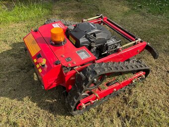 Sekačka na dálkové ovládání s motorem YAMAHA - 4