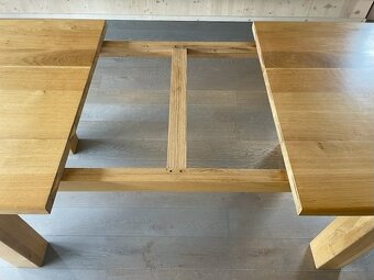 Prodám dubový stůl - 4