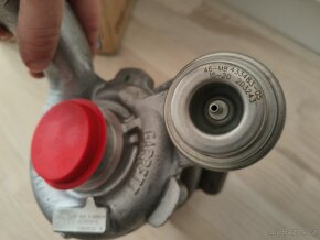 Nove original VOLVO/Renault S40 V40 1.9D turbo - 4