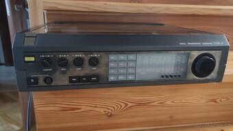 Tesla gramoradio Dominant - 4