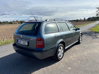 Škoda Octavia Combi 1.6i Tour - po servisu - 4