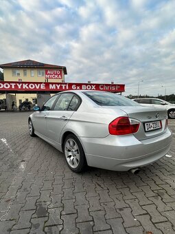 BMW e90 318i - 4