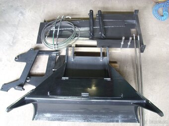 Čelní rampovač bez přichytávacího zubu - 4