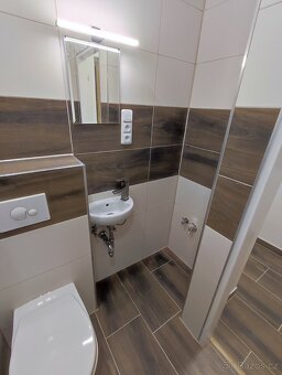 Pronájem bytu Chodov u Sokolova 1kk - 4